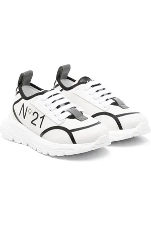 Nº21 Sneakers med präglad logotyp