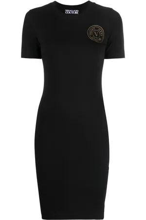 VERSACE V