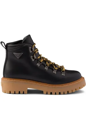 Prada Ankelboots med snörning