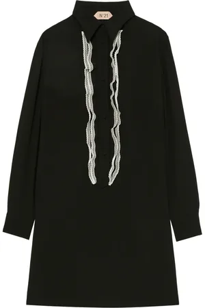 Nº21 Miniklänning med spetskant