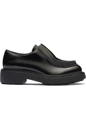 Prada Läderskor med snörning