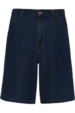 Prada Bermudashorts med logotypplakett