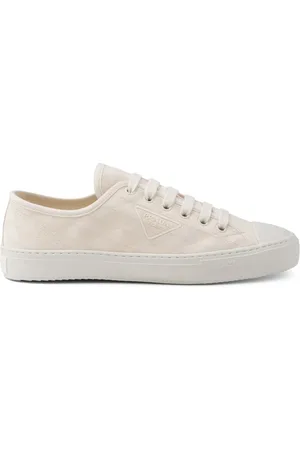 Prada Sneakers med logotyp