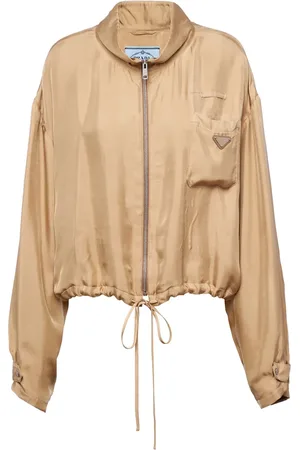 Prada Sidenjacka med triangelformad logotyp
