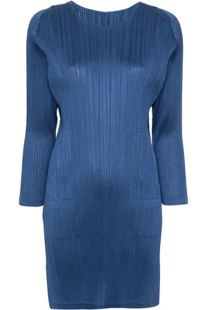PLEATS PLEASE ISSEY MIYAKE January plisserad klänning
