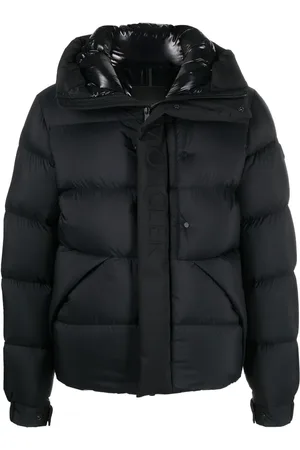 Moncler Vadderad jacka med präglad logotyp