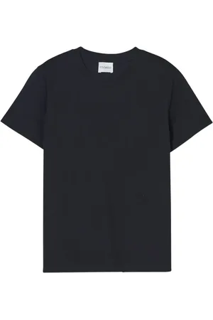 Closed T