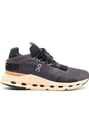 On Running Cloudnova låga sneakers