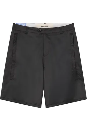 ROUGH. Shorts med satinfinish