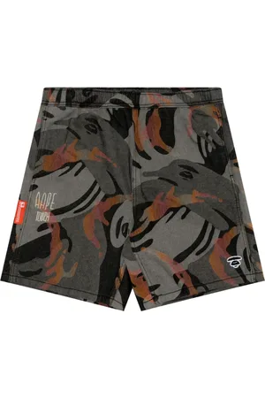 A Bathing Ape Moonface kamouflagemönstrade shorts