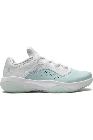 Jordan Air 11 CMFT Igloo sneakers
