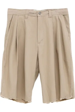 ERL Chinoshorts med sliten effekt