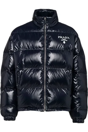 Prada Puffjacka med logotyp