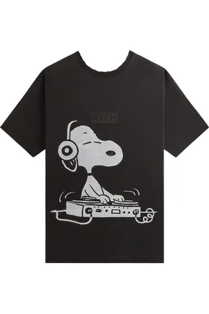 KITH X Peanuts Snoopy DJ t
