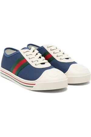 Gucci Sneakers med präglad logotyp