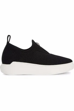 Giuseppe Zanotti Tyrian stickade slip on