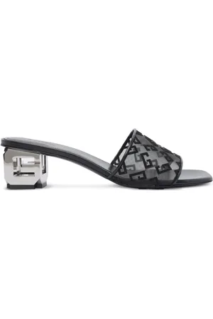 Givenchy 4G net G