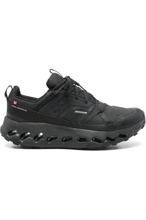 On Running Cloud vattentäta höga sneakers