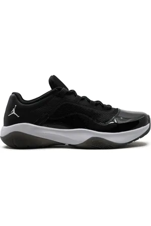 Jordan Air 11 IE Bred låga sneakers