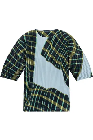 Issey Miyake Windswept t