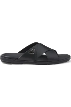 Prada Sandaler med korsrem