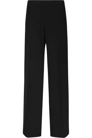 Caractere Straight
