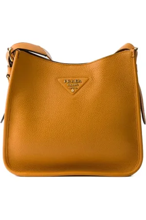 Prada Axelväska i läder