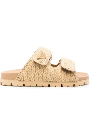 Prada Sandaler med logotyp