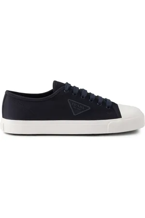 Prada Loafers med triangelformad logotyp