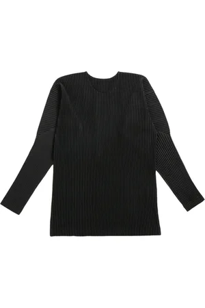 Issey Miyake Plissé