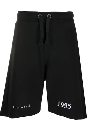 Throwback. Träningsshorts med broderad logotyp