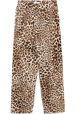 A PAPER KID Leopard