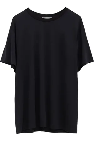 The Row T