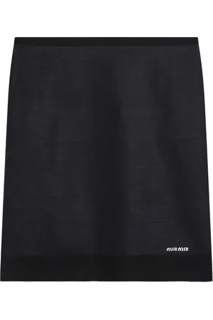 Miu Miu Nederdel med intarsiastikket logo