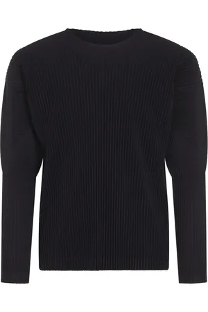Issey Miyake Pleated t