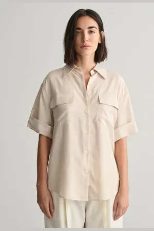 GANT Dam Relaxed fit kortärmad skjorta med fickdetaljer (32)