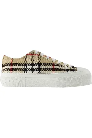 Sneakers fr n Burberry f r kvinnor FASHIOLA