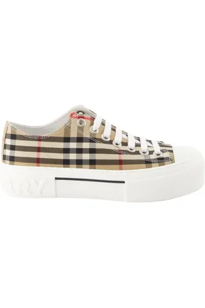 Sneakers fr n Burberry f r kvinnor FASHIOLA