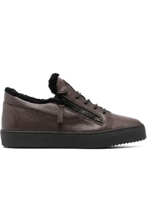 Giuseppe Zanotti Skor, Herr, 42 EU, Läder, Elegant Brun Stängda Platta Sneakers