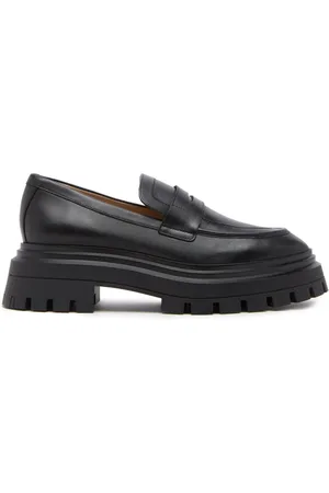 Stuart Weitzman Skor, Dam, 39 1/2 EU, Chiffon Calf Loafers