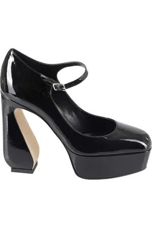 Sergio Rossi Skor, Dam, 40 EU, Läder, Elegant Patent Leather Heels