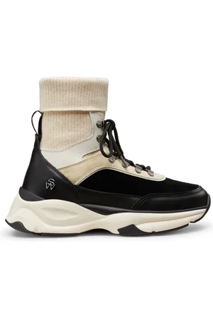 Stuart Weitzman Skor, Dam, 38 EU, Hiker High-Top Tränare