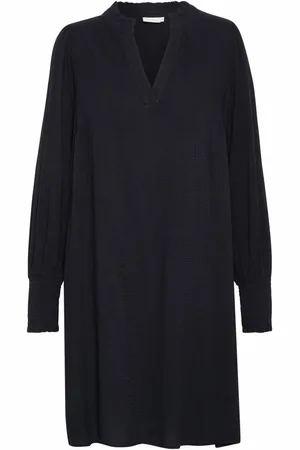 Kaffe Klänning, Dam, 2Xl, Svart Djup Klänning med Smock Manschetter