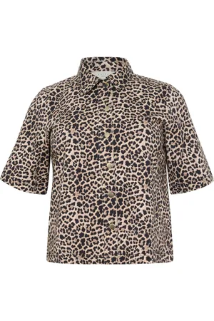 Kaffe Blusar & Skjortor , Dam, 4Xl, Denim, Denim skjorta med leopardtryck