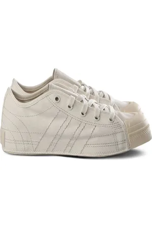 Y-3 Skor, Dam, 37 1/2 EU, Läder, Låga Sneakers i Nizza-stil