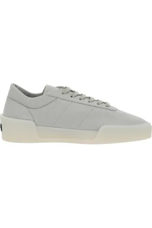FEAR OF GOD Skor, Herr, 45 EU, Läder, Grå låga sneakers med logopatch