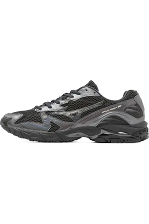 Mizuno Skor, Herr, 41 1/2 EU, Svarta Sneakers med Silverdetaljer