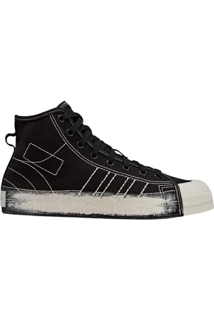 Y-3 Skor, Herr, 43 1/2 EU, Klassiska Moderna Svarta Sneakers