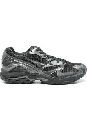 Mizuno Skor, Herr, 41 EU, Svart Snörad Sneaker med Vadderad Fotled