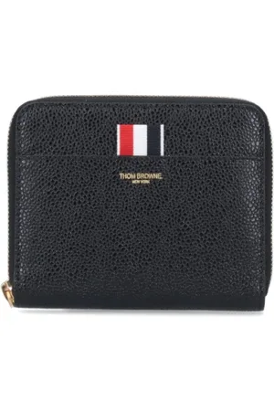 Thom Browne Accessoarer, Dam, ONE Size, Läder, Three Stripes Pebble Grain Zipper Round Half Wallet